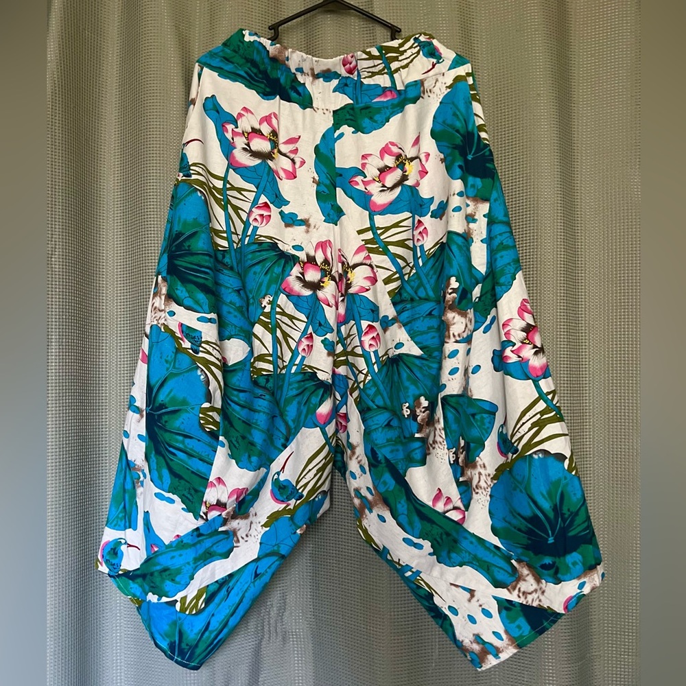 Lotus Harem Pants L/XL 32 Waist Japan